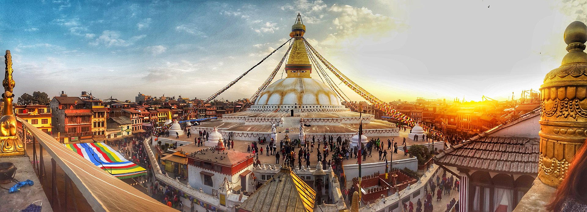 Himalayan yoga and excursion banner